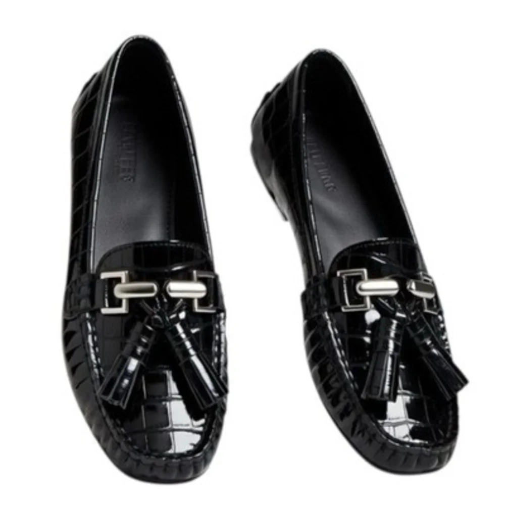 Stuart Weitzman Rascal Black Patent Croc Embossed Tassel Loafers Driving Shoes